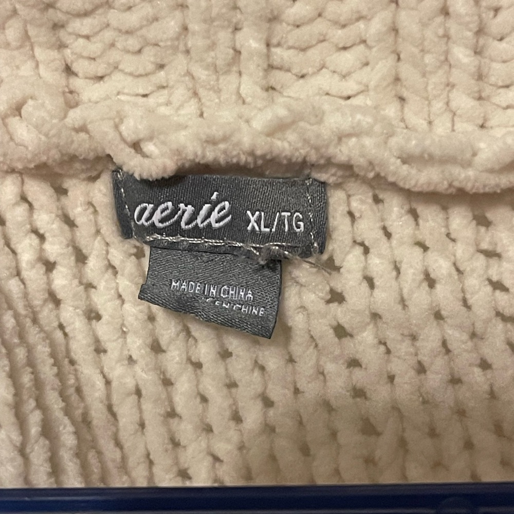 Aerie Women's Soft Cream Cardigan - Picture 2 of 4